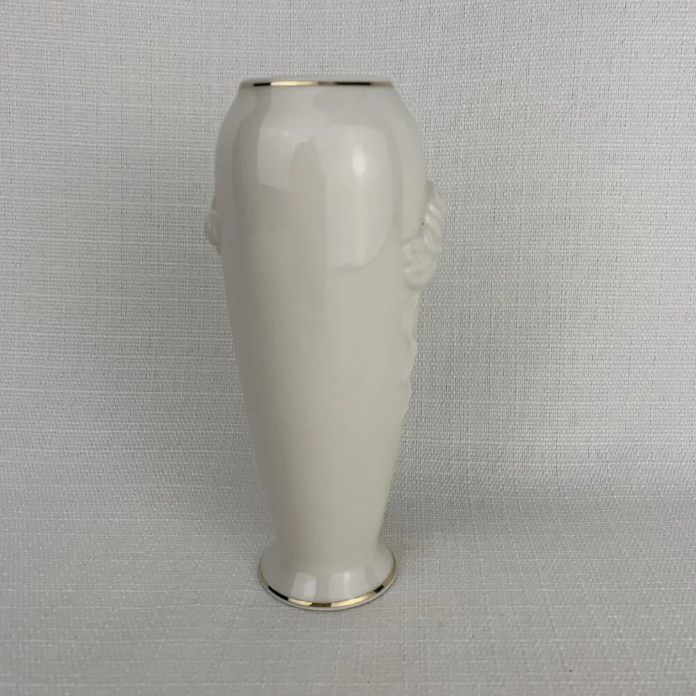 VINTAGE LENOX IVORY WHITE FINE CHINA‎ FLORAL SHARON ROSE BUD VASE Made In Usa
